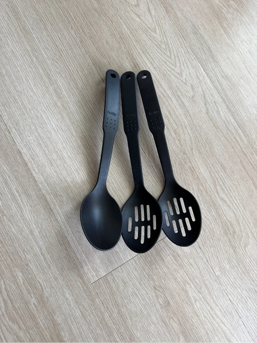 Lot of 3 Prestige Black Nylon Serving Spoons Cooking Utensils Two Slotted 3 Set